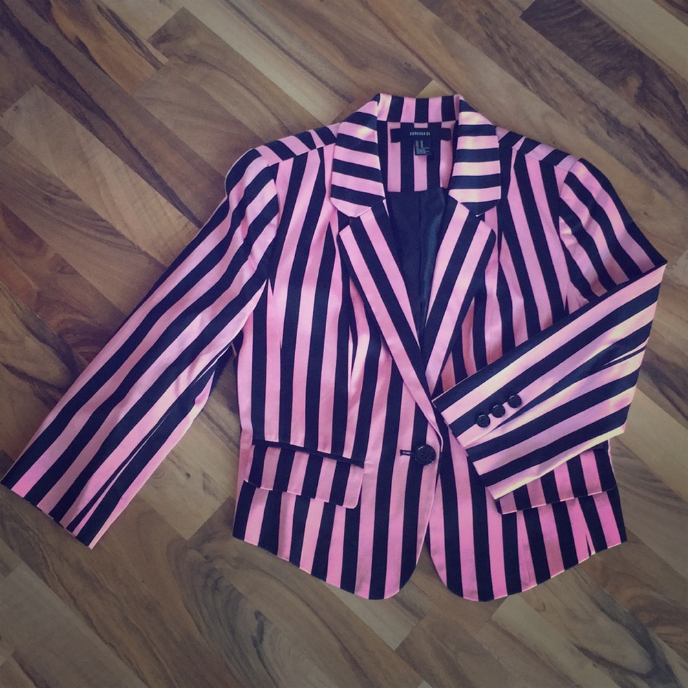 Black & Pink 3/4 Sleeve, Crop Blazer